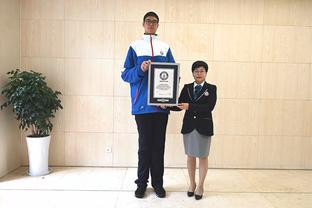 真令人窒息！太阳首节10次失误 NBA赛季新高！